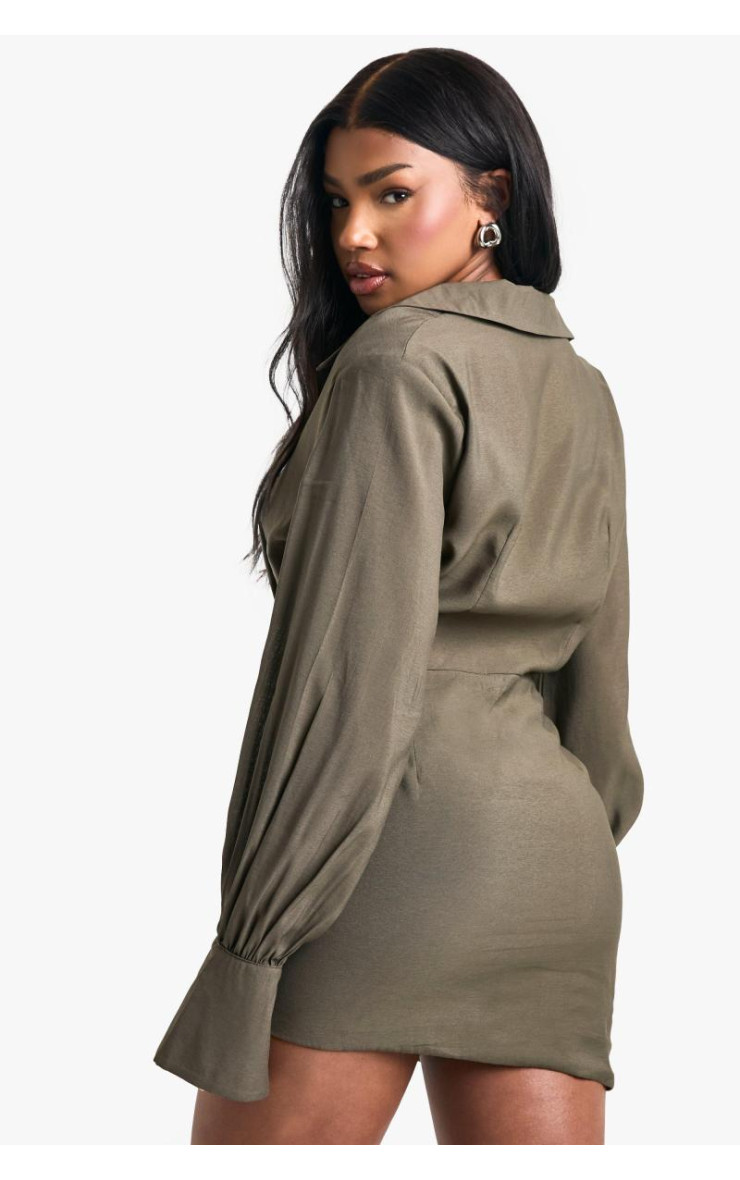 Рухедна сукня для сорочок з деталями