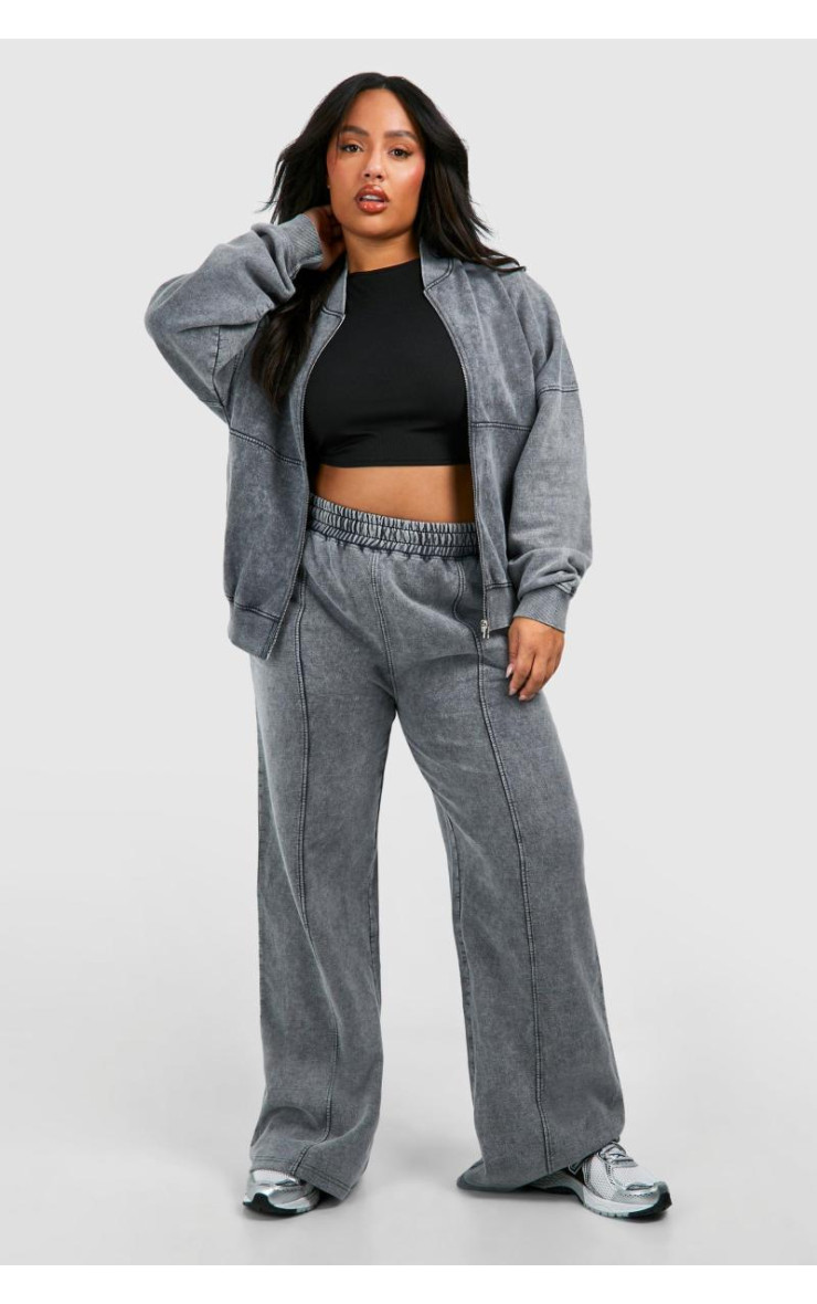 Плюс випраний спортивний костюм з прямими штанинами на блискавці