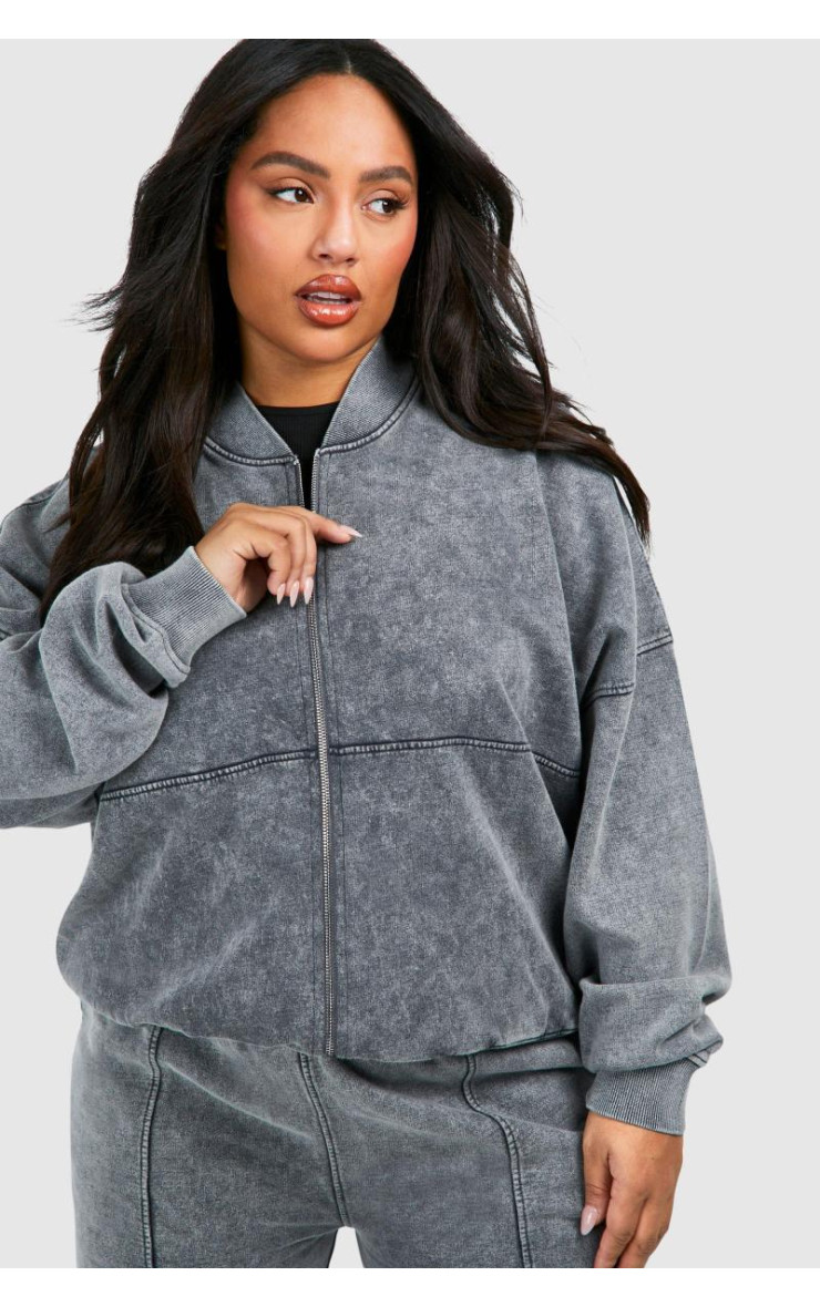 Плюс випраний спортивний костюм з прямими штанинами на блискавці