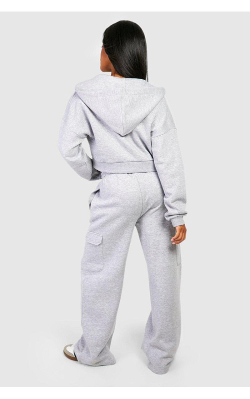 Укорочений спортивний костюм з прямими штанинами з кишенею карго